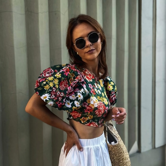 Zara Tops - Zara Women's Prin Floral Crop Top Puff Sleeves Smocked Back Boho Size Small.